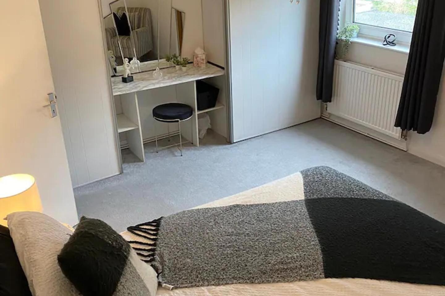 2 Bed-Sleeps 4-Sea View-Pet Friendly-Parking Apartamento Llanelli Exterior foto